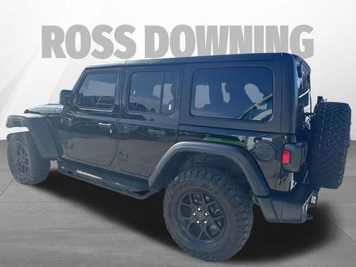 Black Clearcoat 2024 Jeep Wrangler Willys