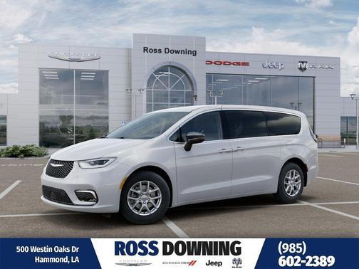 Bright White Clearcoat 2026 Chrysler Pacifica L