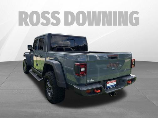 Anvil Clear Coat 2024 Jeep Gladiator Mojave