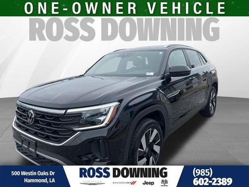 Deep Black Pearl 2025 Volkswagen Atlas Cross Sport 2.0T SE w/Technology