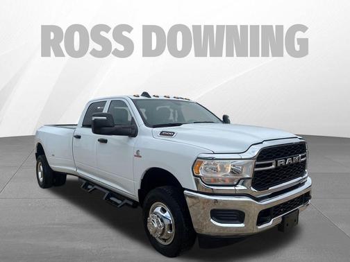 2024 RAM 3500 Tradesman Crew Cab 4x4 8' Box