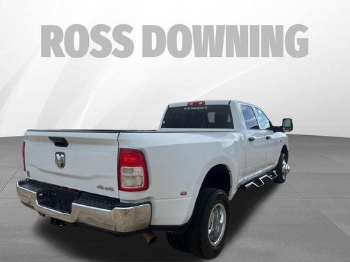 2024 RAM 3500 Tradesman Crew Cab 4x4 8' Box