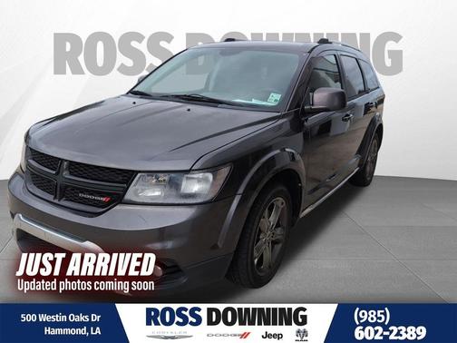 Granite Pearlcoat 2018 Dodge Journey Crossroad