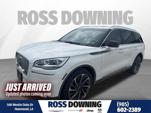 Pristine White Metallic Tri-Coat 2020 Lincoln Aviator Reserve AWD