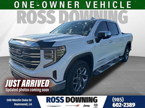 Summit White 2022 GMC Sierra 1500 SLT