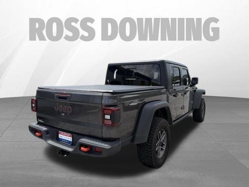 Granite Crystal Metallic Clearcoat 2025 Jeep Gladiator Mojave 4x4