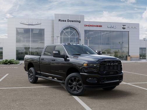 Diamond Black Crystal Pearlcoat 2026 RAM 2500 Big Horn Crew Cab 4x4 6'4' Box