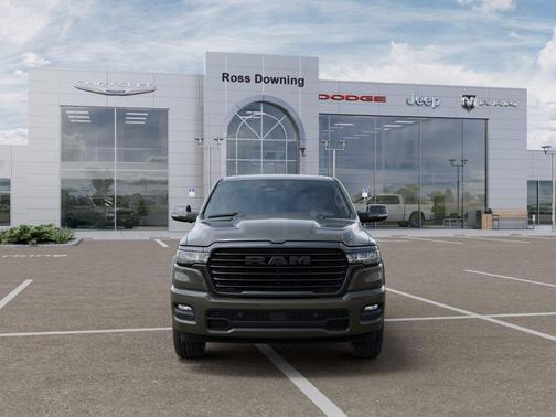 Tank 2026 RAM 1500 Laramie