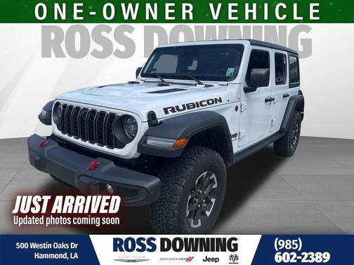 Bright White Clearcoat 2024 Jeep Wrangler Rubicon