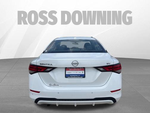 Aspen White Tricoat 2024 Nissan Sentra SV