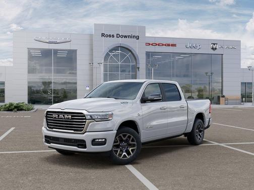 Bright White Clearcoat 2026 RAM 1500 Laramie