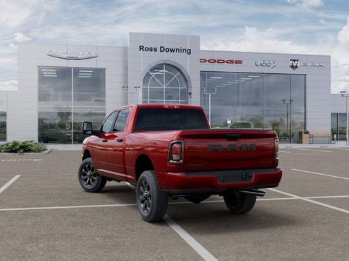 Molten Red Pearlcoat 2026 RAM 2500 Big Horn Crew Cab 4x4 6'4' Box