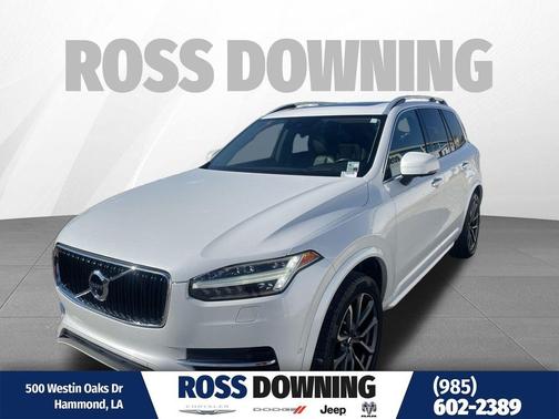 2017 Volvo XC90 T6 Momentum