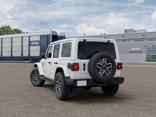 Bright White Clearcoat 2027 Jeep Wrangler Sahara
