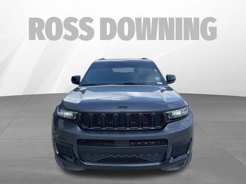 Baltic Gray Metallic Clearcoat 2025 Jeep Grand Cherokee L Altitude