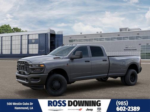 Ceramic Gray Clearcoat 2026 RAM 3500 Tradesman Crew Cab 4x4 8' Box