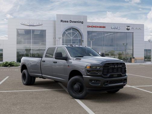 Ceramic Gray Clearcoat 2026 RAM 3500 Tradesman Crew Cab 4x4 8' Box