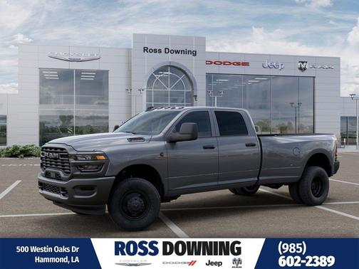 Ceramic Gray Clearcoat 2026 RAM 3500 Tradesman Crew Cab 4x4 8' Box