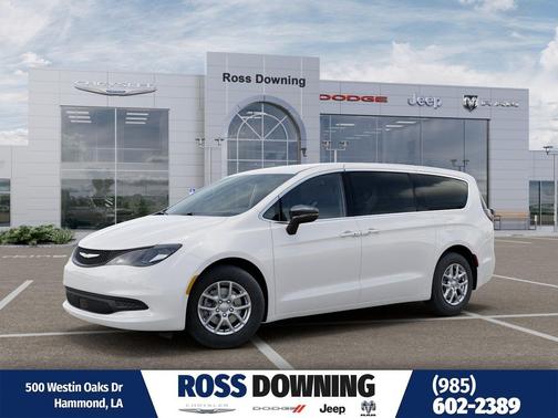 Bright White Clearcoat 2027 Chrysler Pacifica LX