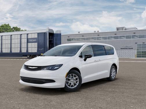 Bright White Clearcoat 2027 Chrysler Pacifica LX