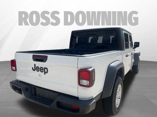 2023 Jeep Gladiator Sport S