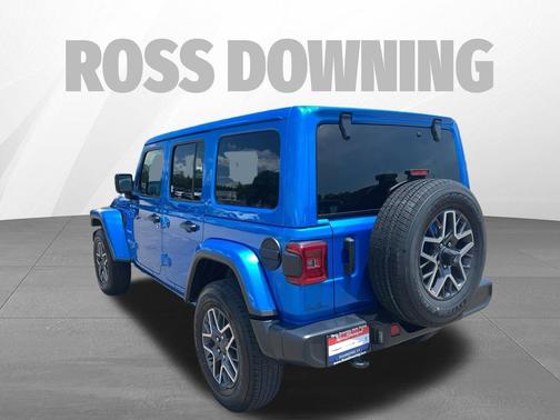 2024 Jeep Wrangler 4-Door Sahara 4x4