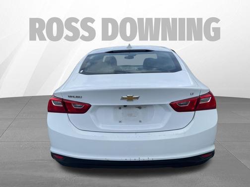 Summit White 2023 Chevrolet Malibu FWD 1LT