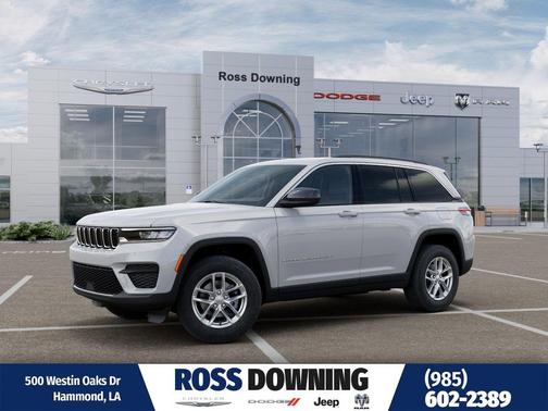 Bright White Clearcoat 2026 Jeep Grand Cherokee Laredo