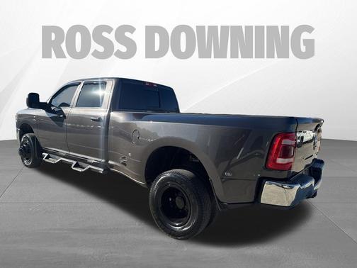 2023 RAM 3500 Tradesman Crew Cab 4x4 8' Box