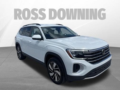 Pure White 2025 Volkswagen Atlas 2.0T SE w/Technology