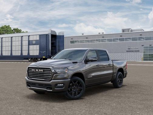 Granite Crystal Metallic Clearcoat 2027 RAM 1500 Laramie