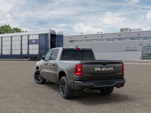 Granite Crystal Metallic Clearcoat 2027 RAM 1500 Laramie