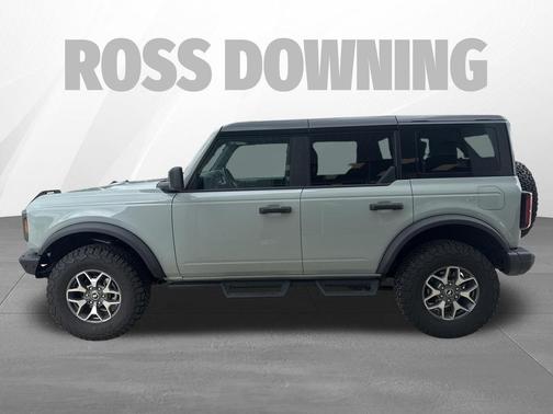 Cactus Gray 2024 Ford Bronco Badlands