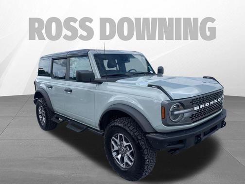 Cactus Gray 2024 Ford Bronco Badlands