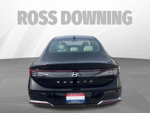 Onyx Black 2024 Hyundai SONATA SEL