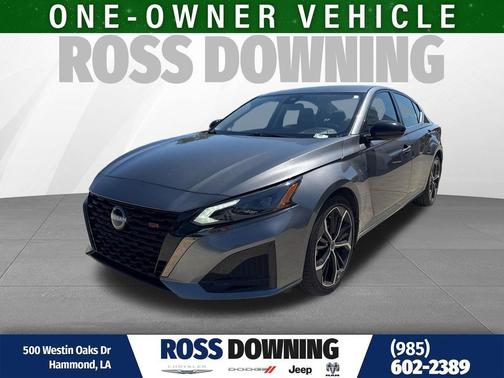 Gun Metallic 2024 Nissan Altima SR FWD