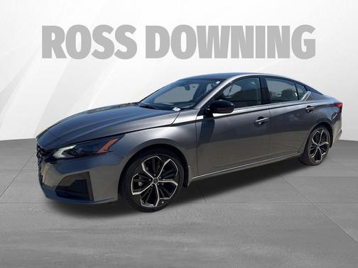 Gun Metallic 2024 Nissan Altima SR FWD
