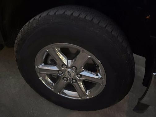 Agate Black Metallic 2025 Ford F-150 XLT