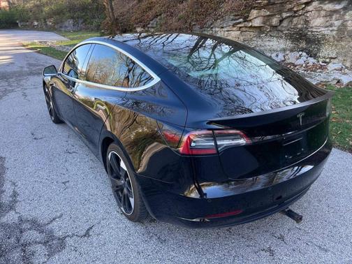 2018 Tesla Model 3 Performance