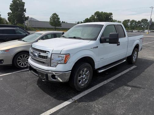 White 2013 Ford F-150 XLT