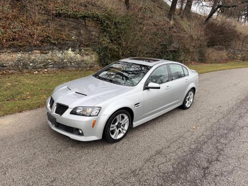 2009 Pontiac G8 Base