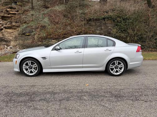 2009 Pontiac G8 Base