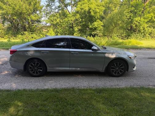Silver 2022 Honda Accord EX-L 1.5T