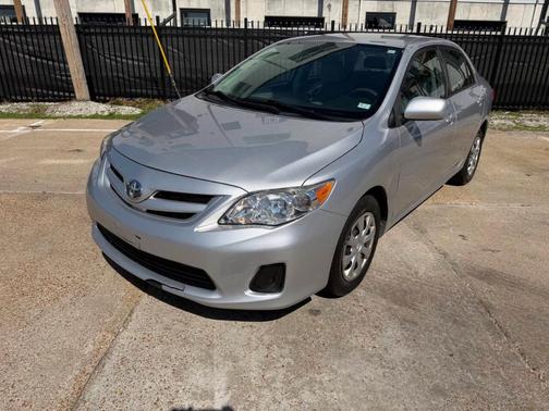 2011 Toyota Corolla LE