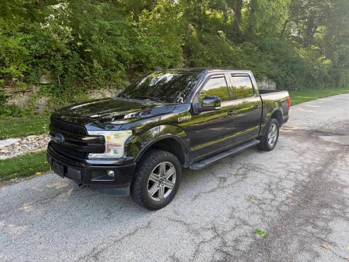 Black 2018 Ford F-150 Lariat