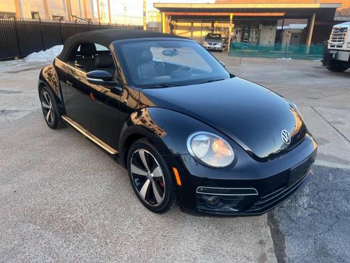2014 Volkswagen Beetle 2.0T R-Line