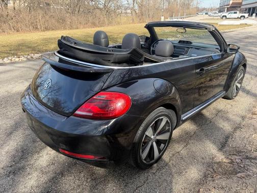 2014 Volkswagen Beetle 2.0T R-Line