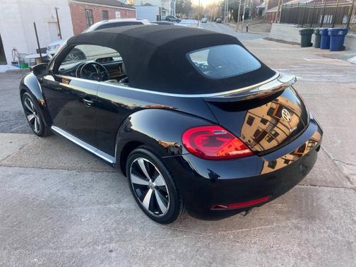2014 Volkswagen Beetle 2.0T R-Line