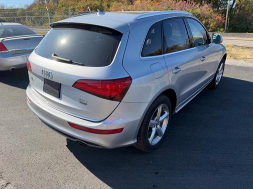 2017 Audi Q5 2.0T Premium Plus