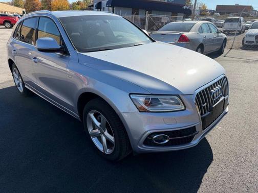 2017 Audi Q5 2.0T Premium Plus